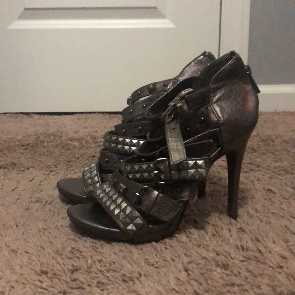 Man eater heels